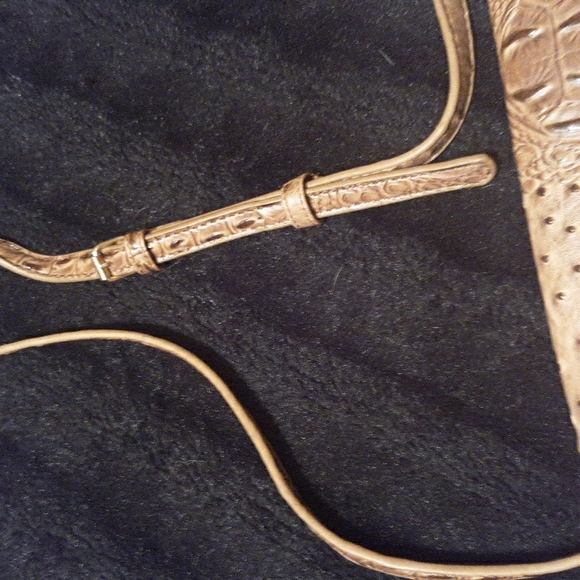 Faux Ostrich Crossbody/Clutch Bag - Picture 6 of 8